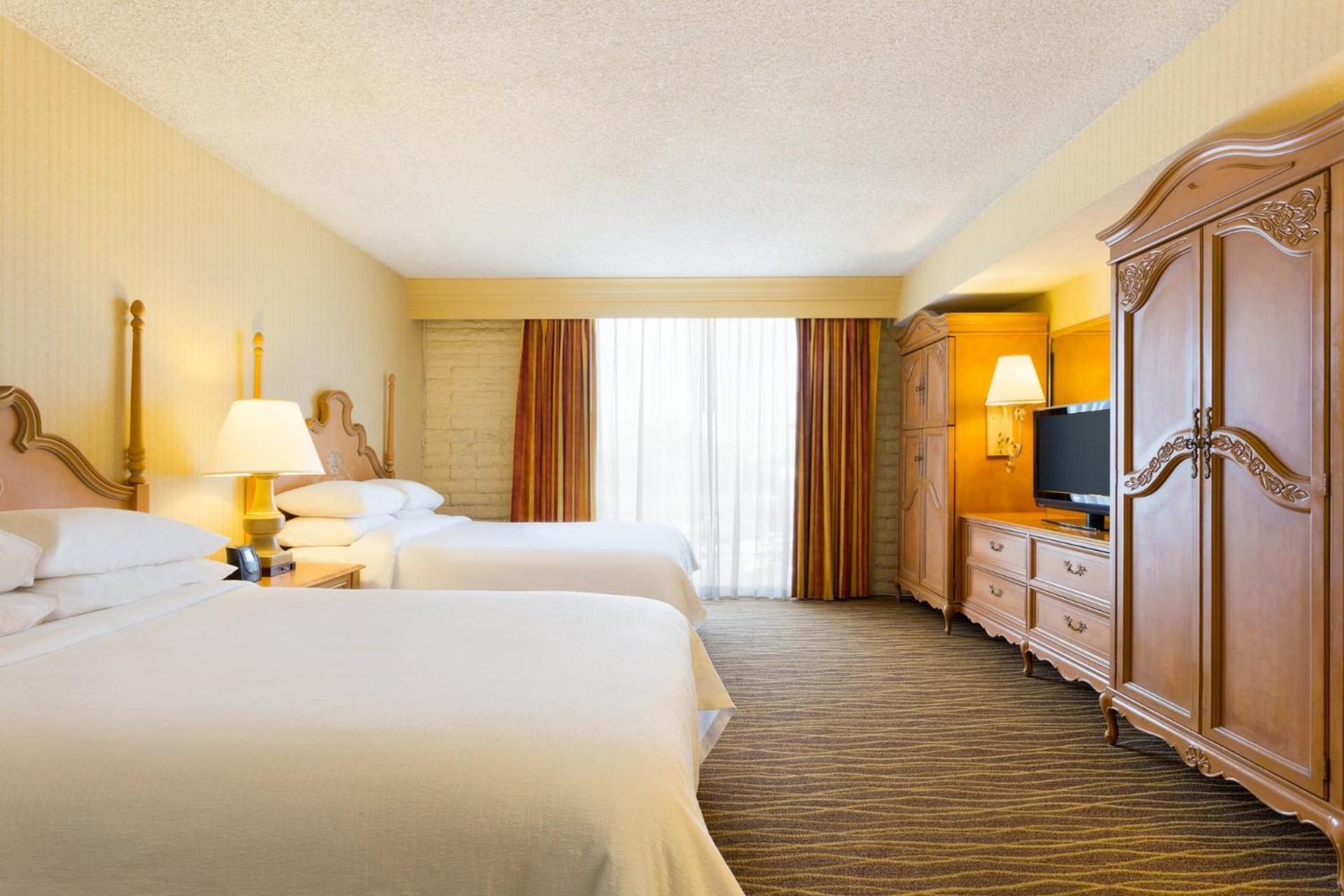 Comfort Quadruple Room - Non-Smoking