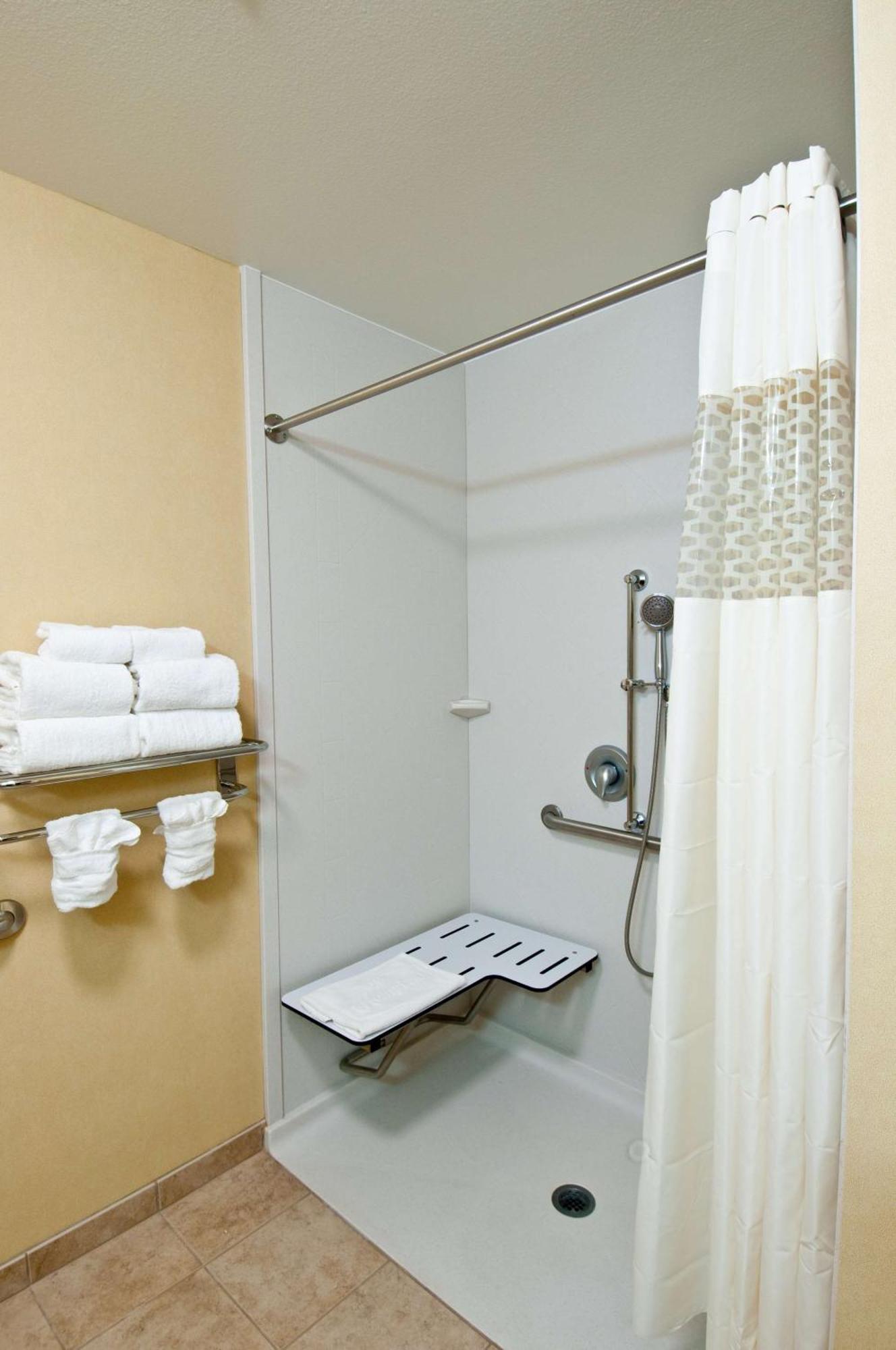 Habitación adaptada para personas con movilidad reducida y con discapacidad auditiva - 1 cama extragrande