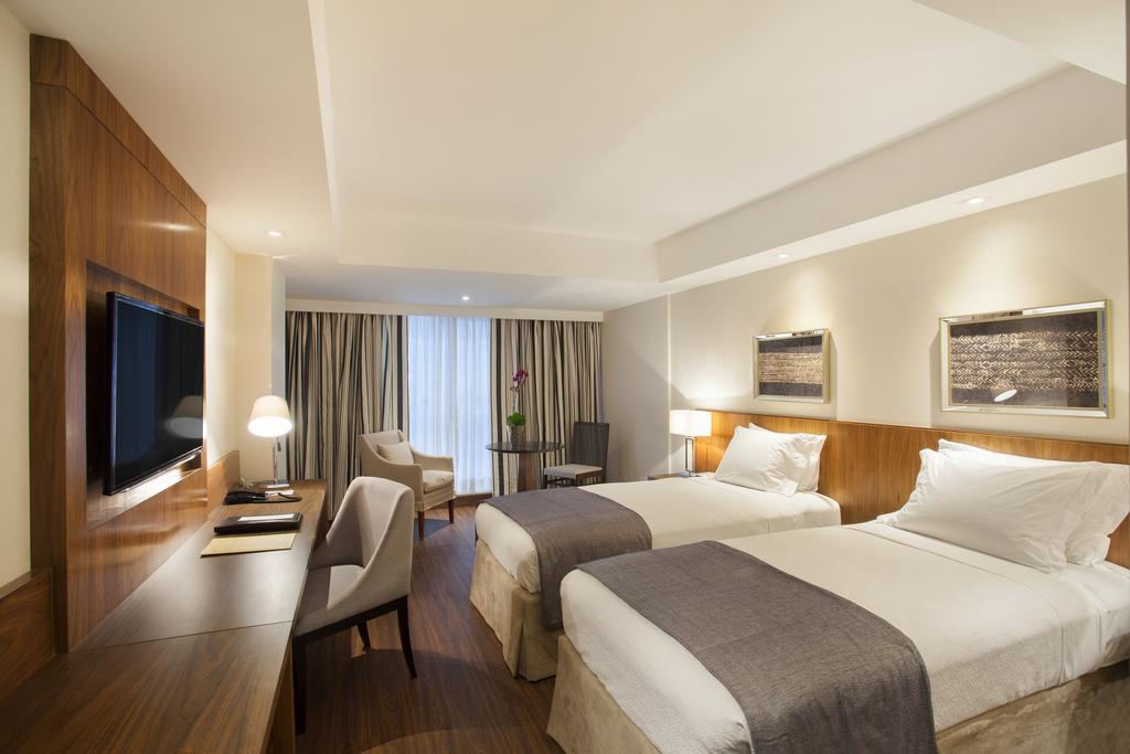 Quarto Superior Executivo com 2 Camas de Solteiro