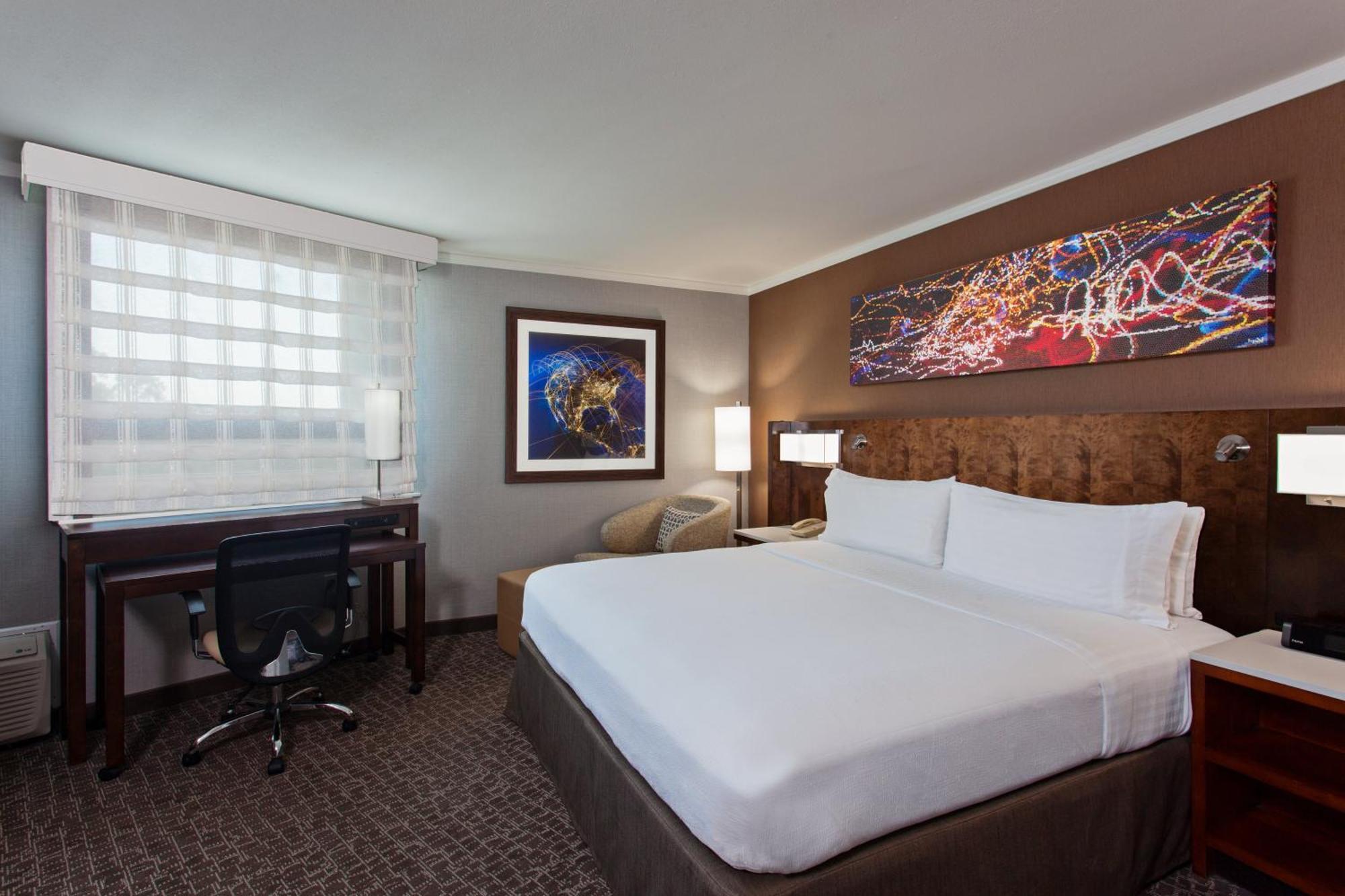 Premium King Room