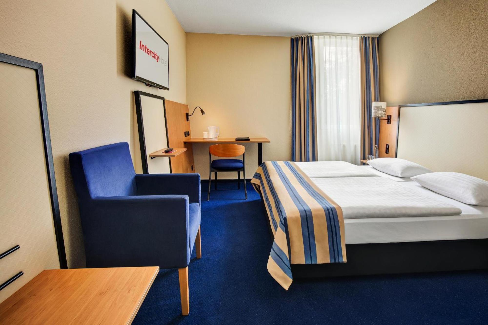 Standard Twin Room,1276821793:JPEG