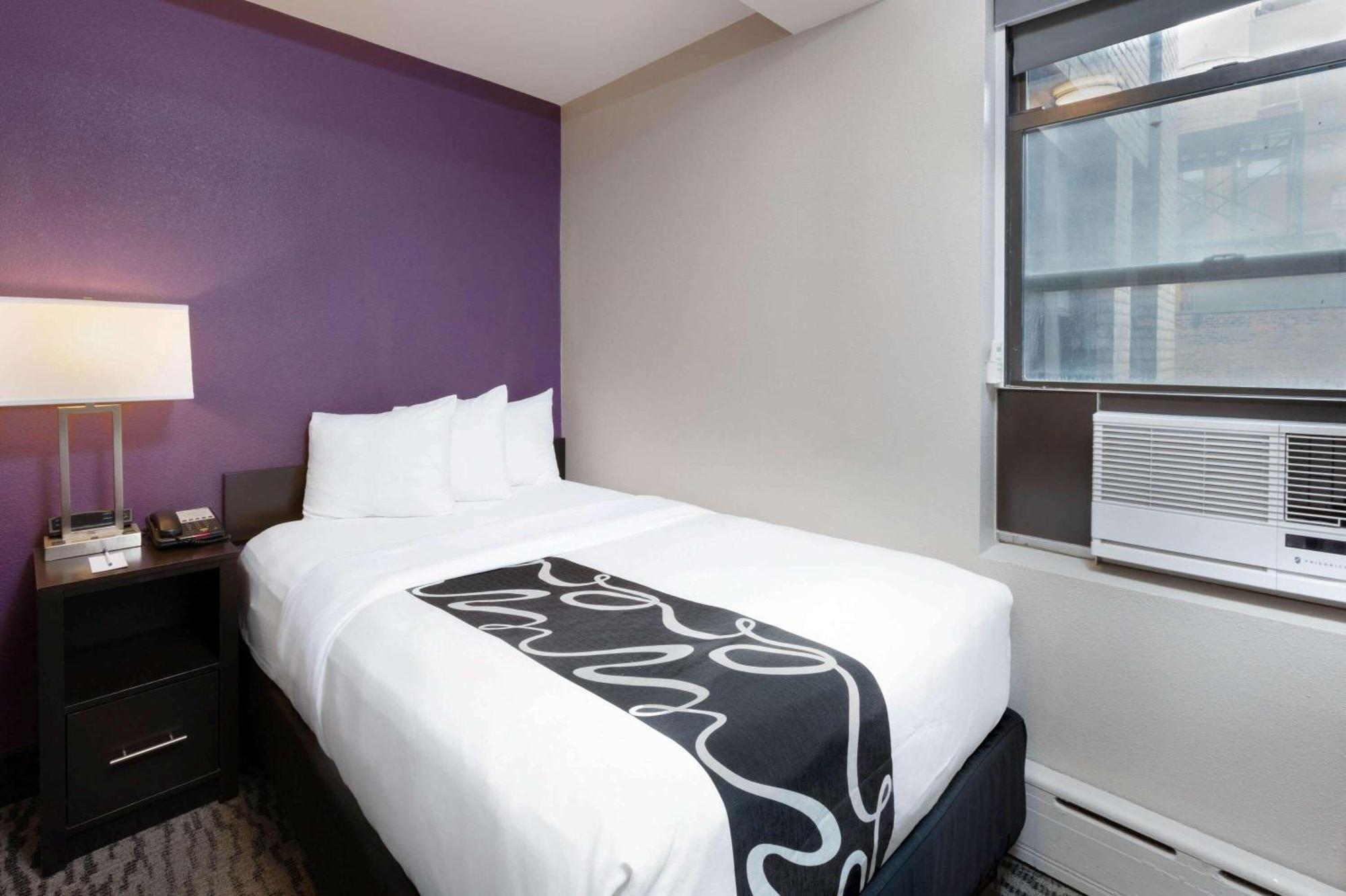 Double Room,1276840741:JPEG