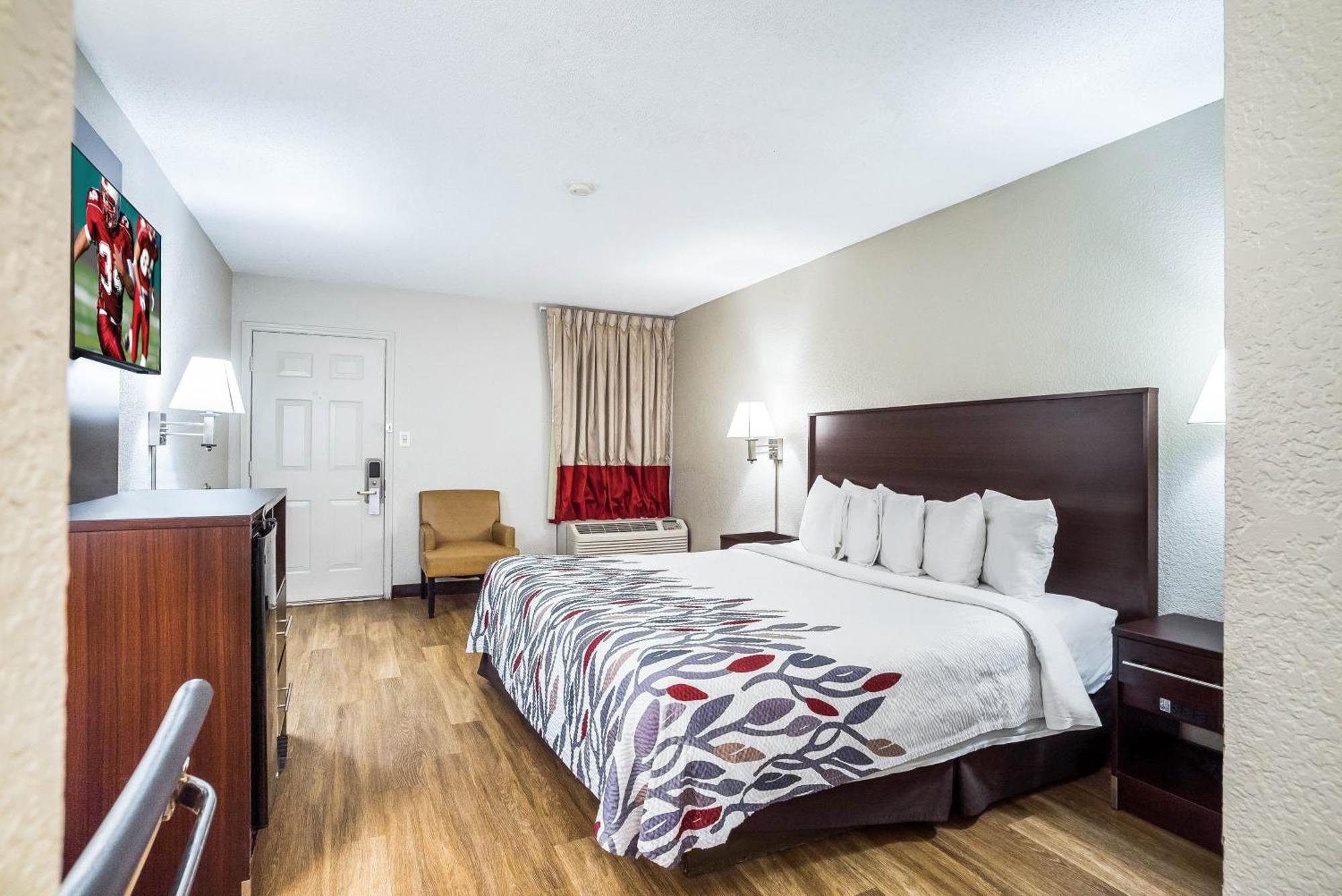 Superior King Room Disability Access Smoke Free