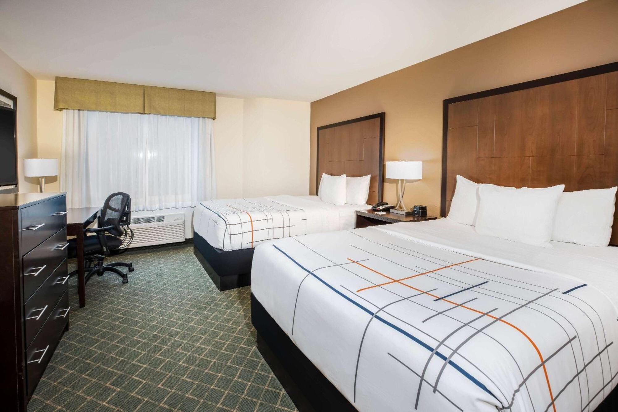 Queen Suite