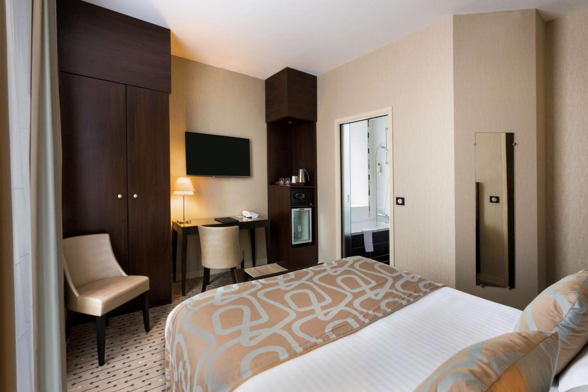 Chambre Lit Queen-Size Standard - Non-Fumeurs