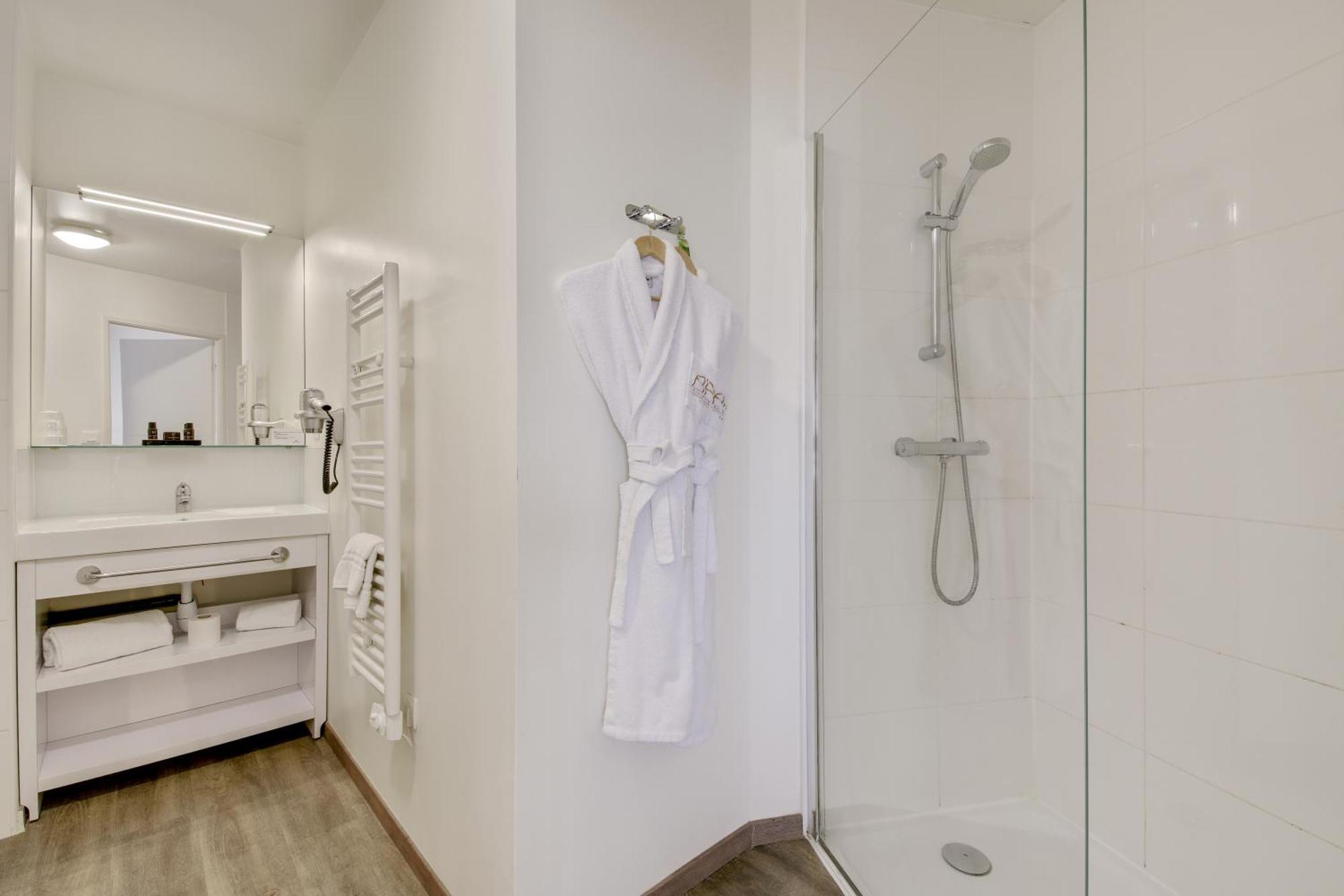 Comfort Studio 1-2 Persons (2 Single Beds),1279314202:JPEG