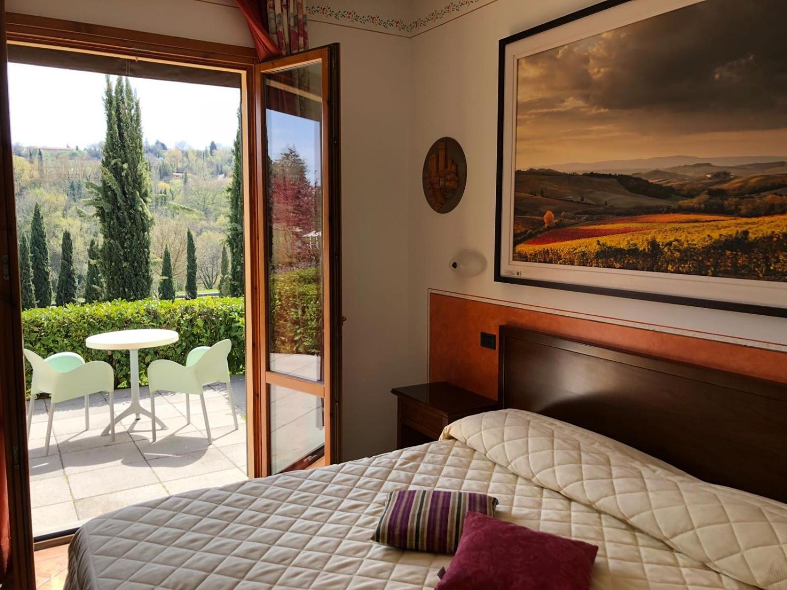 Double Room with Patio,830865875:JPEG