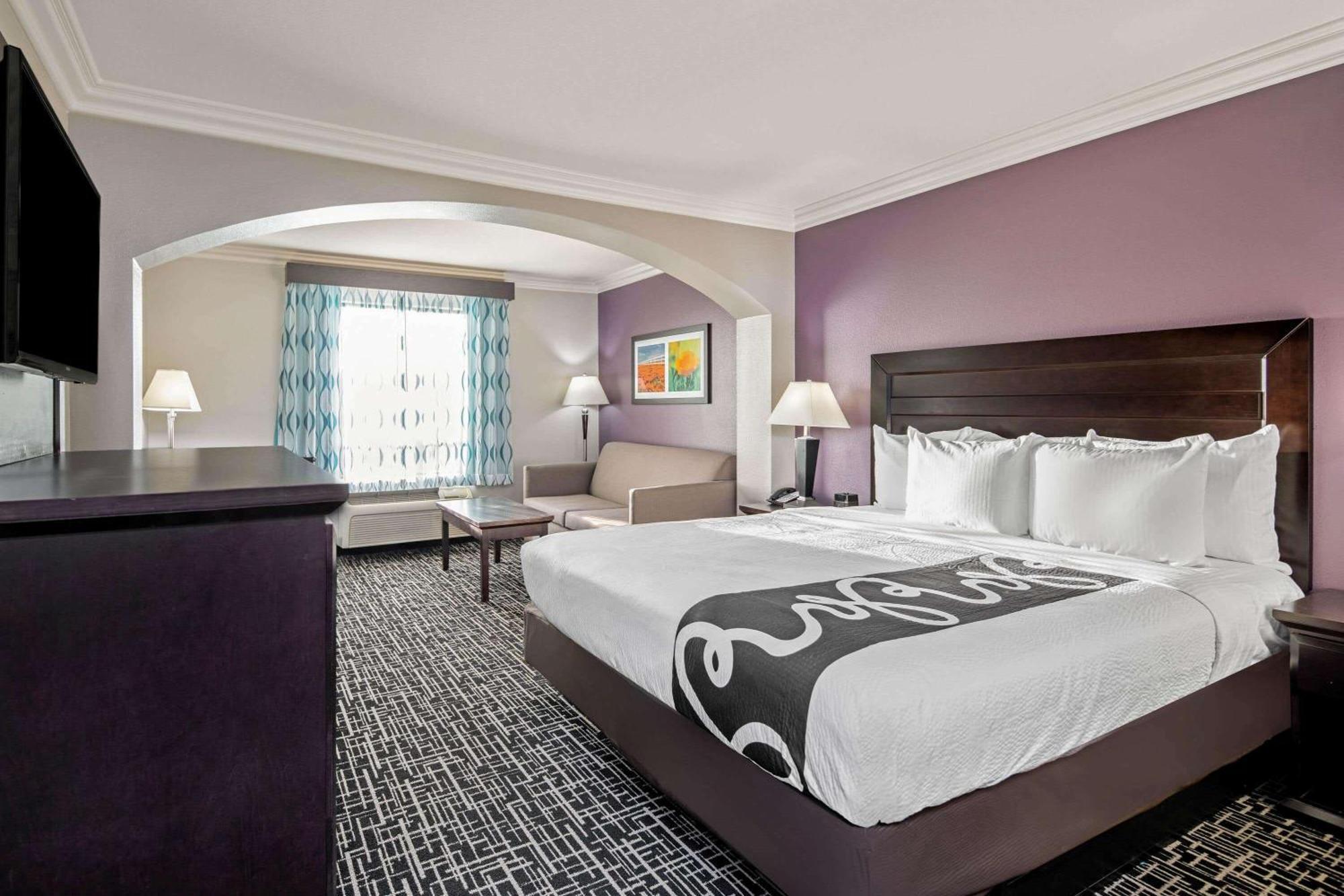 Executive King Room