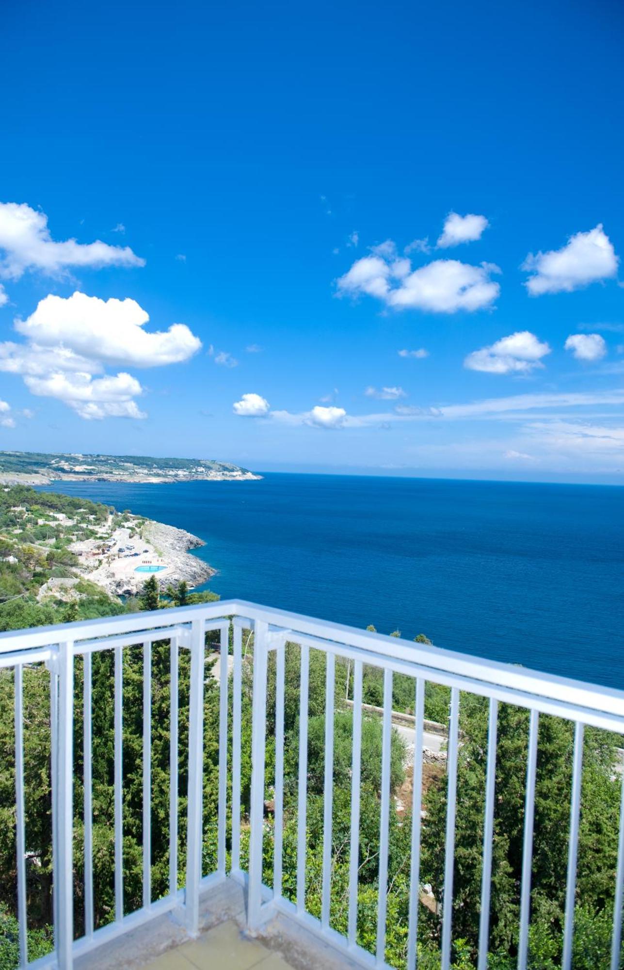 Camera Familiare con Vista Mare