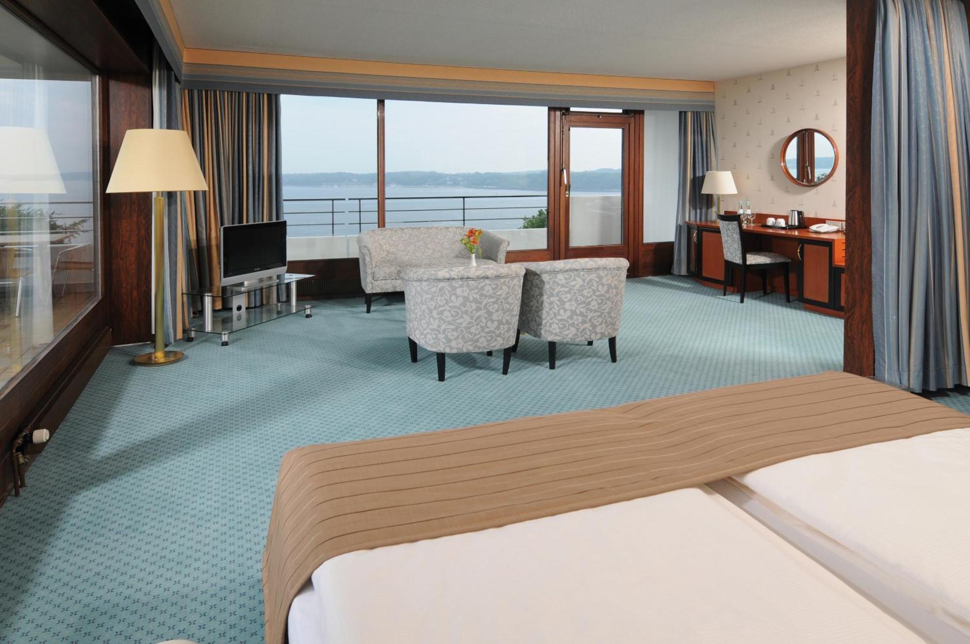 Junior Suite,185852445:JPEG