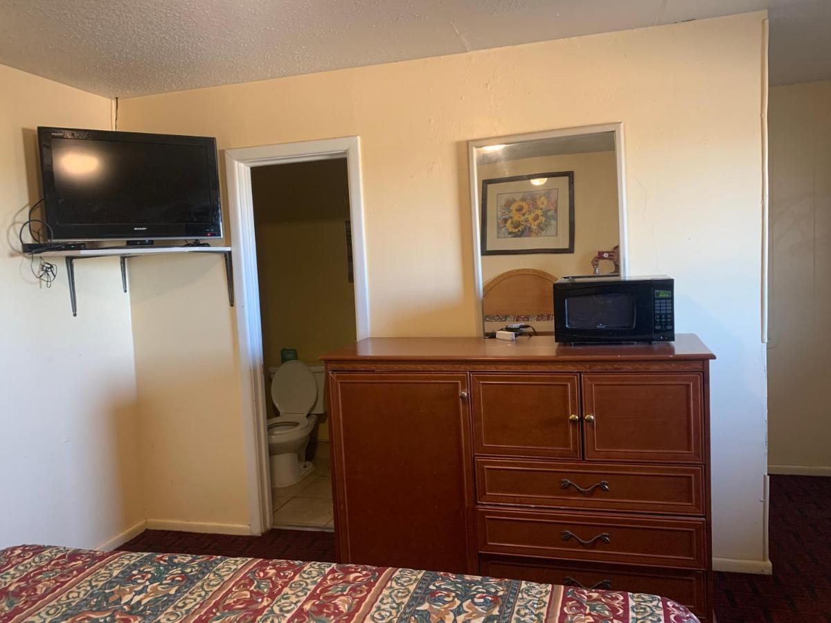 Large Single Room