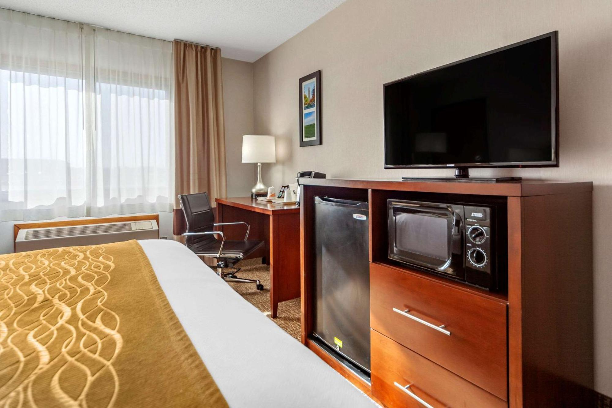 Queen Room - Disability Access/Non-Smoking