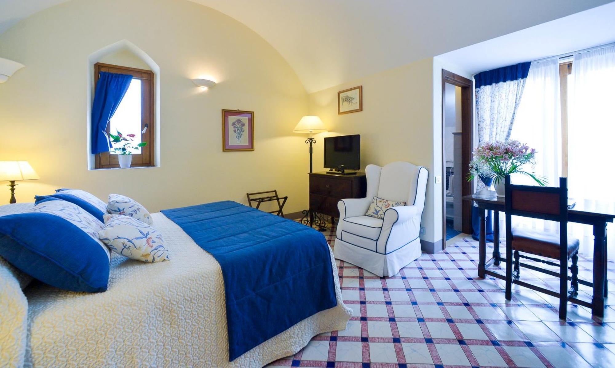 Superior Double Room with Sea View,1281547492:JPEG