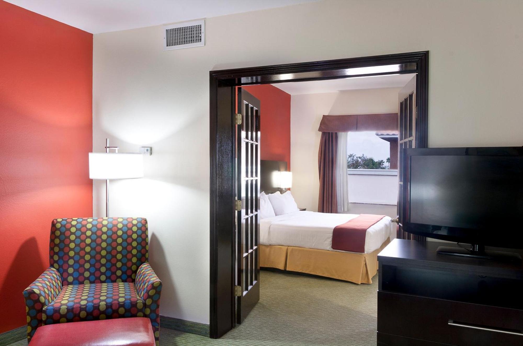 King Suite with Spa Bath