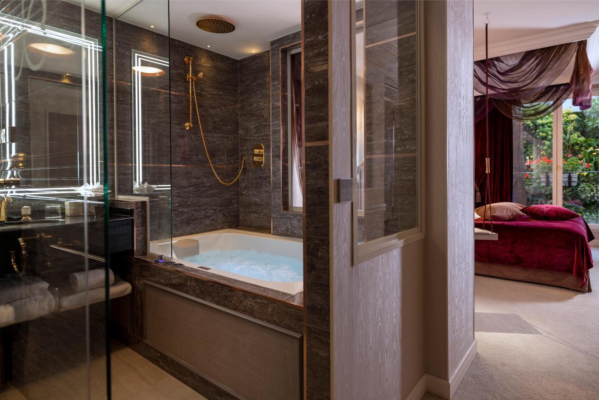 Chambre Deluxe Précieuse avec Bain à Remous