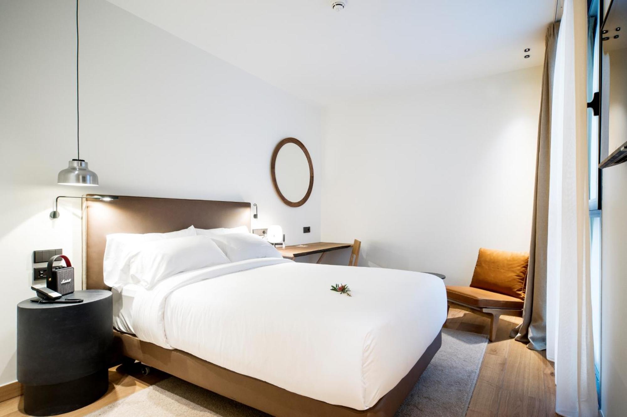 Budget Double Room,1223952727:JPEG