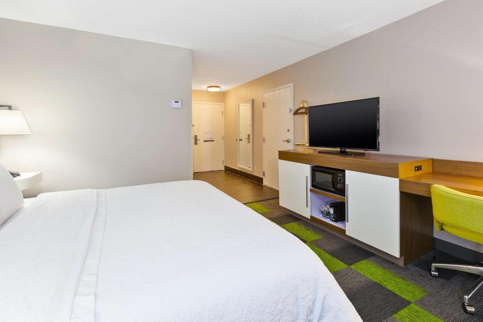 King Room - Mobility and Hearing Access