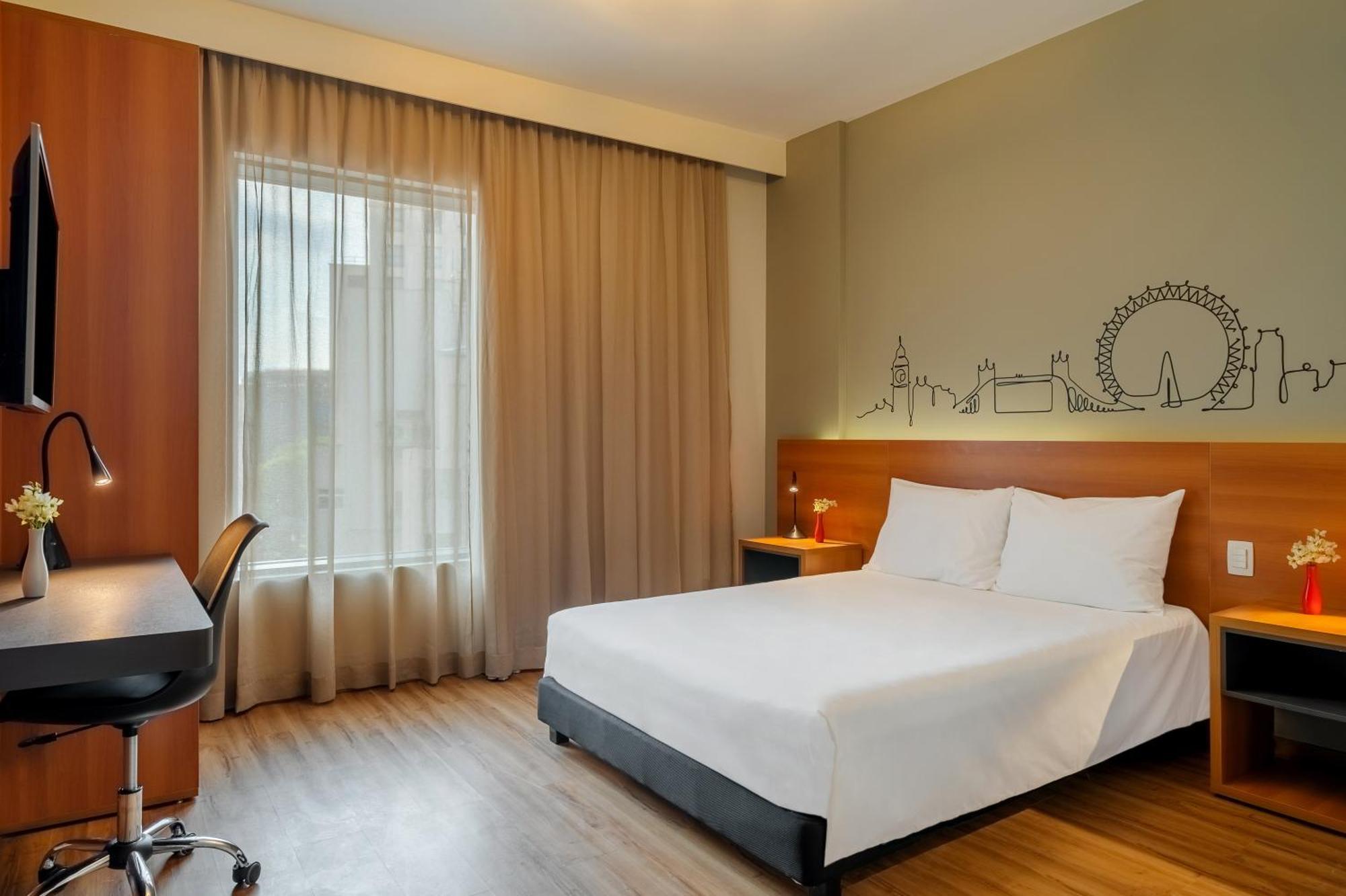 Standard Double Room Mobility Access,1285283938:JPEG