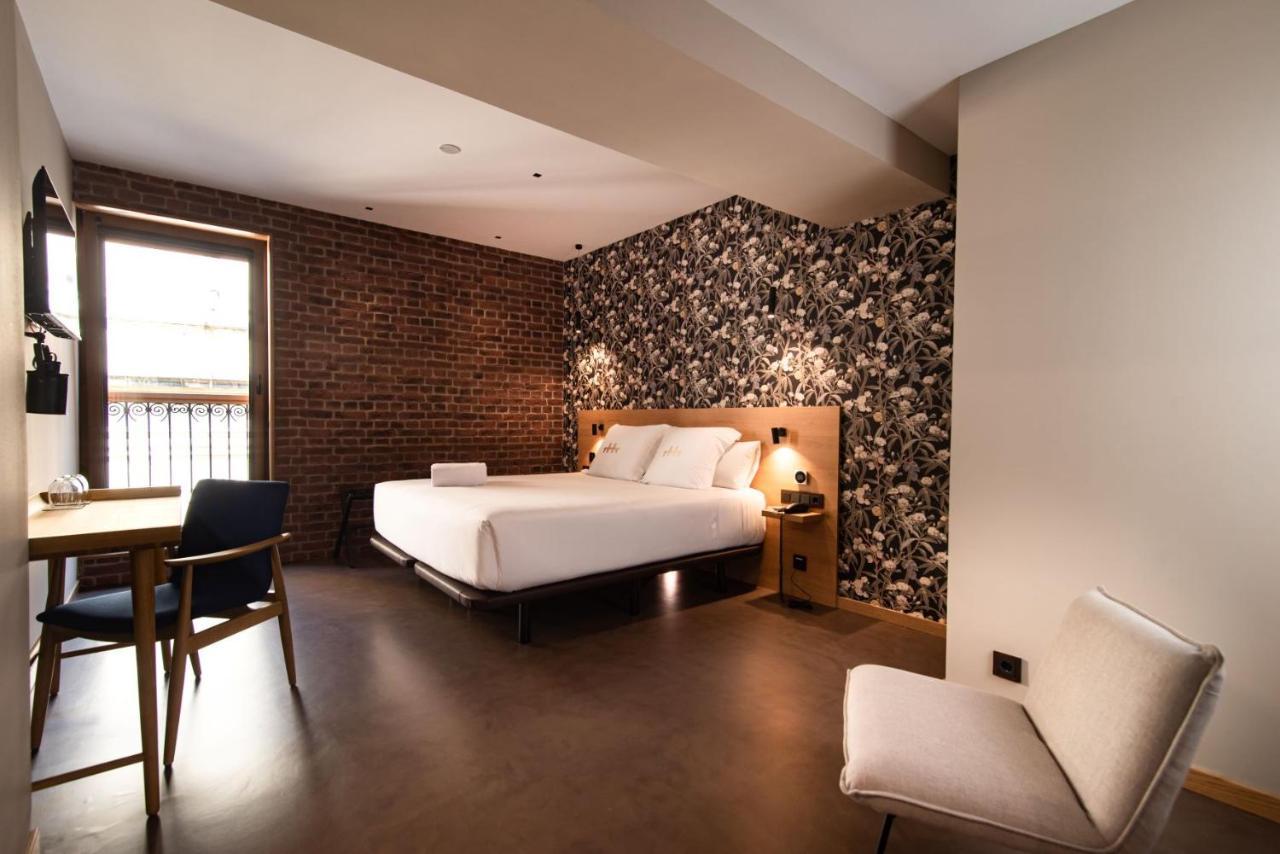 Deluxe Double or Twin Room with Balcony,1290727336:JPEG