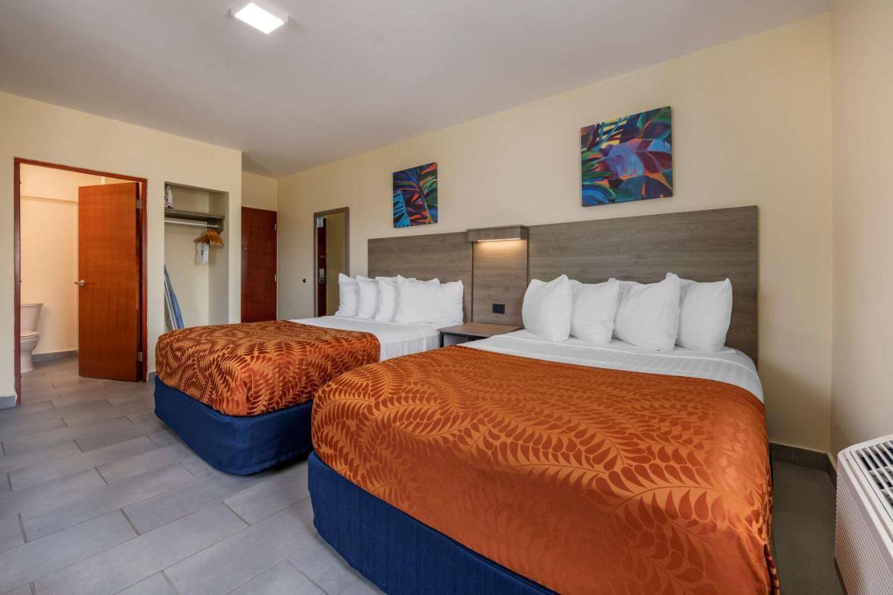 Queen Room with Two Queen Beds