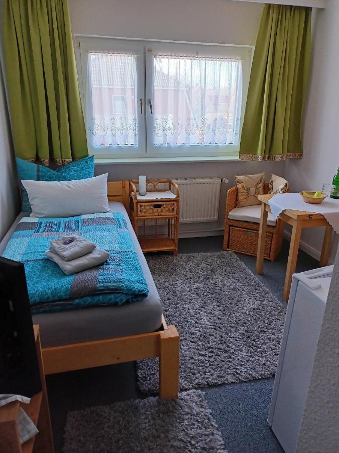 Single Room,1295226241:JPEG