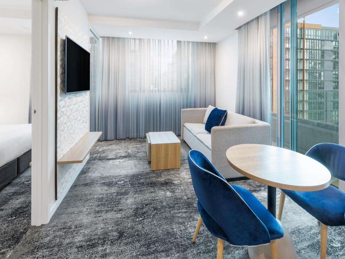 Apartamento con balcón