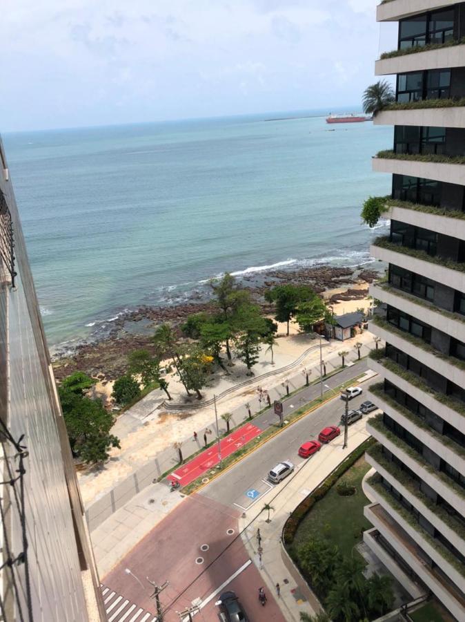 Apartamento com Vista Mar