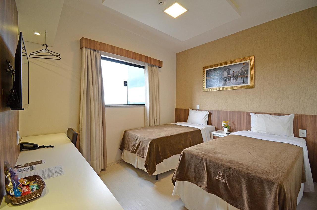 Quarto Standard com 2 Camas de Solteiro