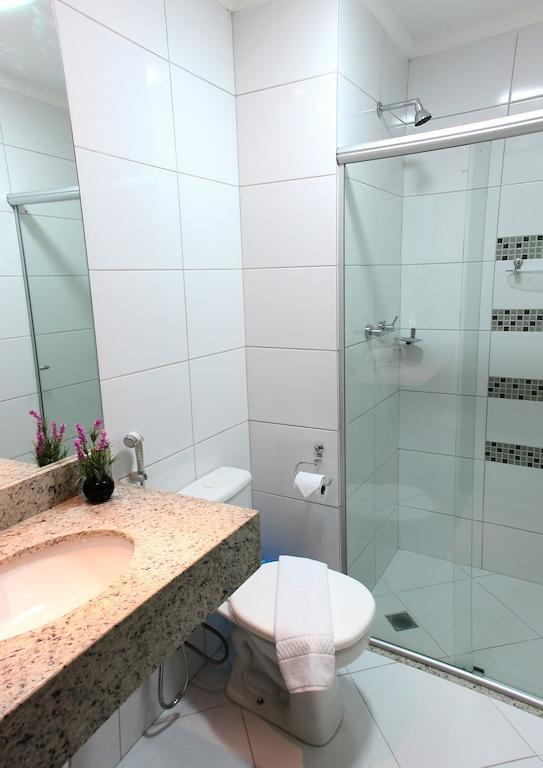 Quarto Duplo Standard