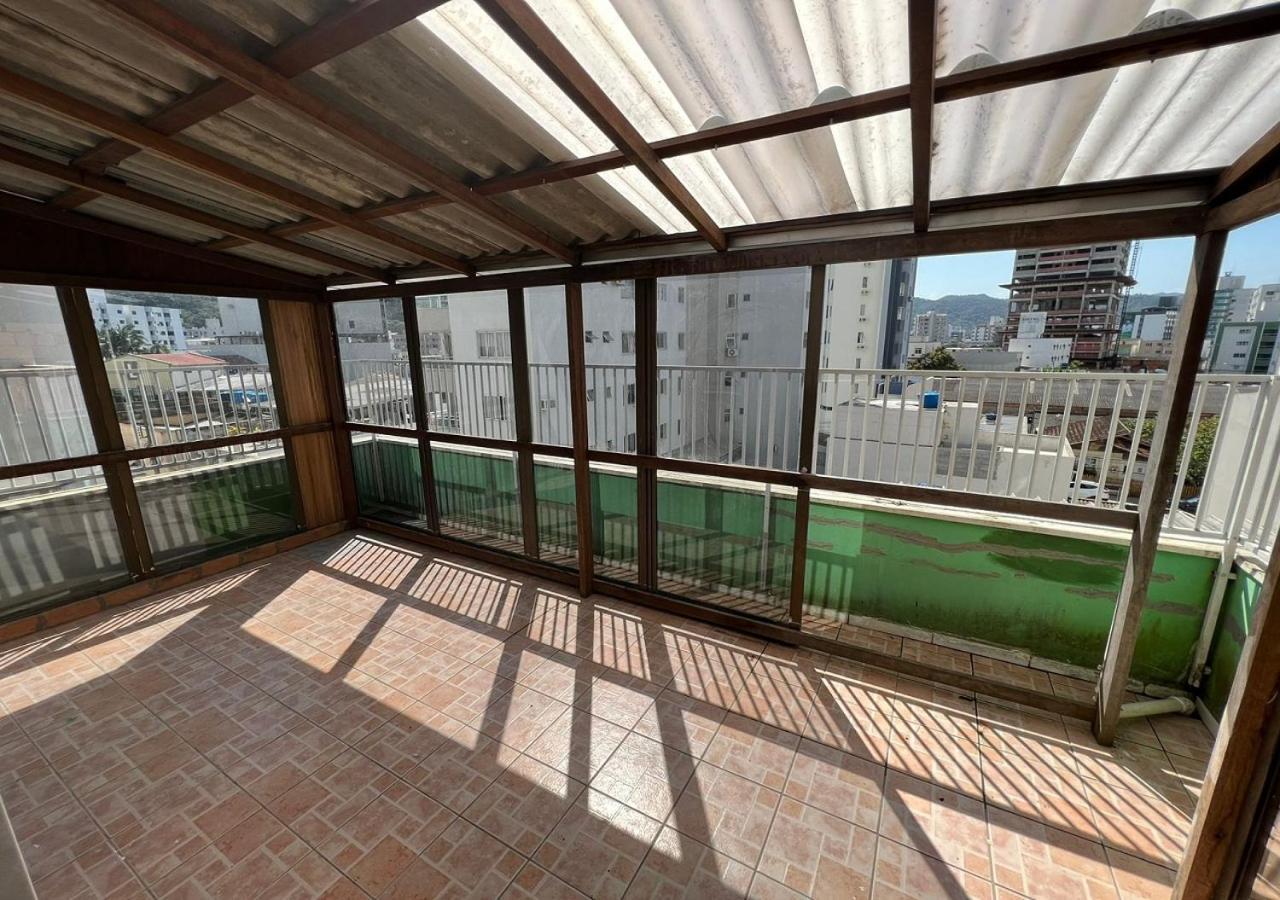 Quarto Quádruplo com Banheiro Compartilhado