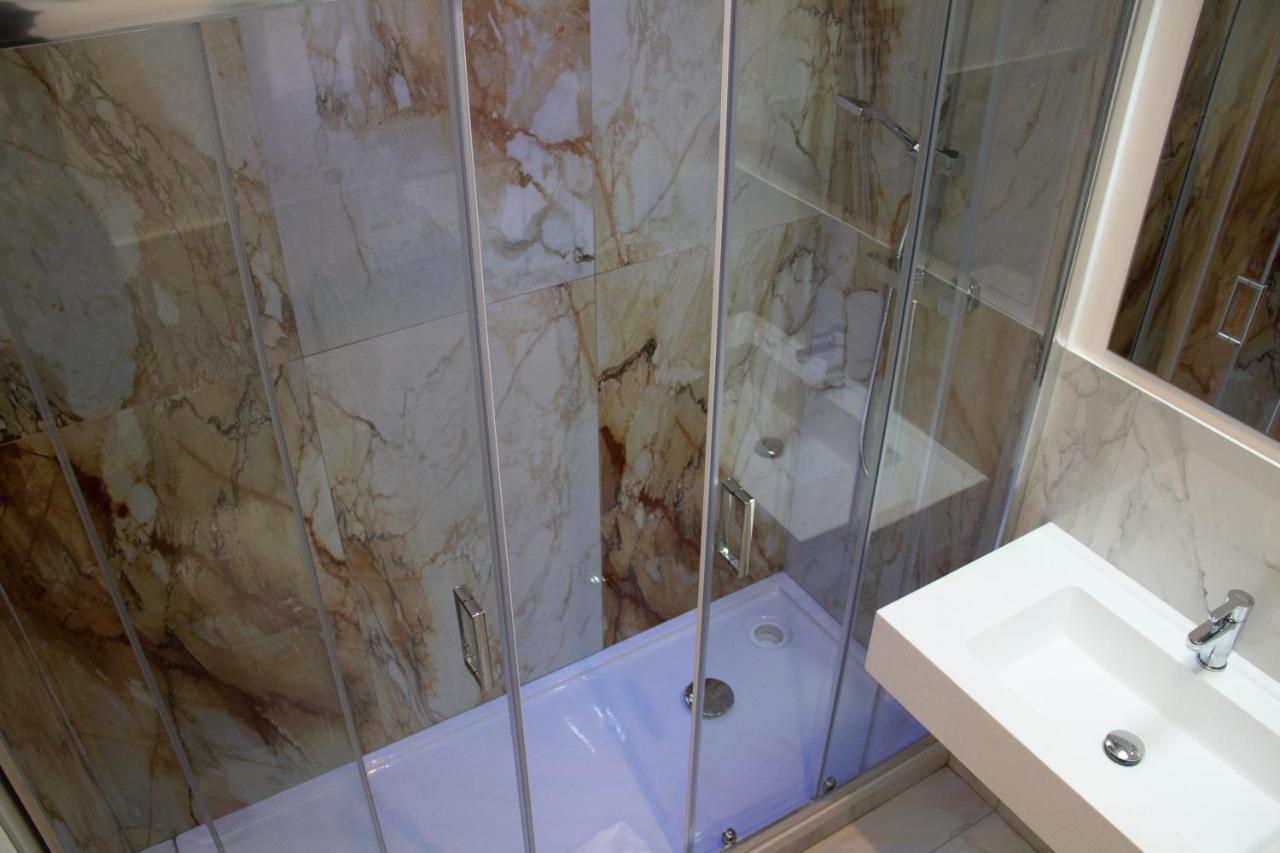 Quarto Familiar Deluxe