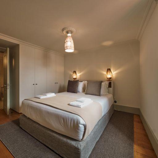 Superior One-Bedroom Apartment	with Balcony,1316165449:JPEG