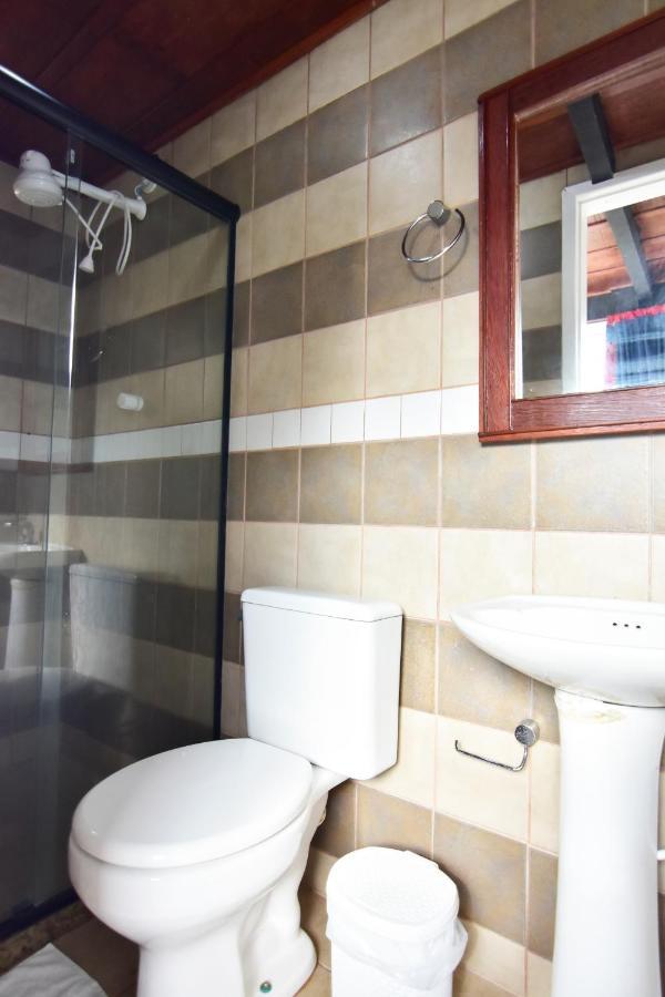 Quarto Duplo Econômico