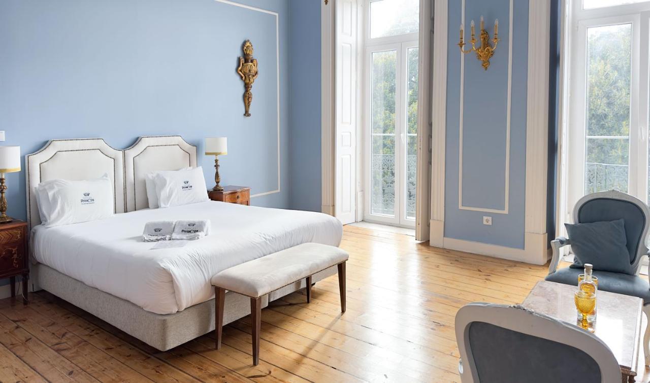 Royal Suite,705866065:JPEG