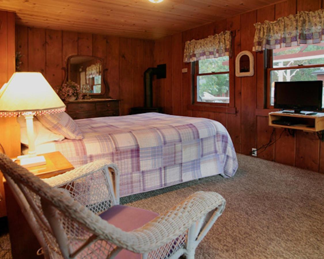 Queen Suite