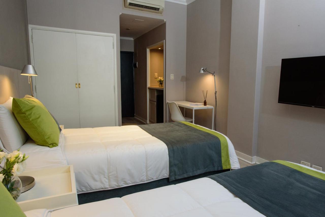 Quarto Duplo