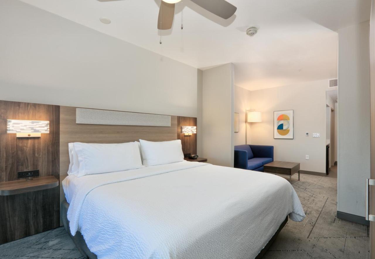 Quarto Specialty