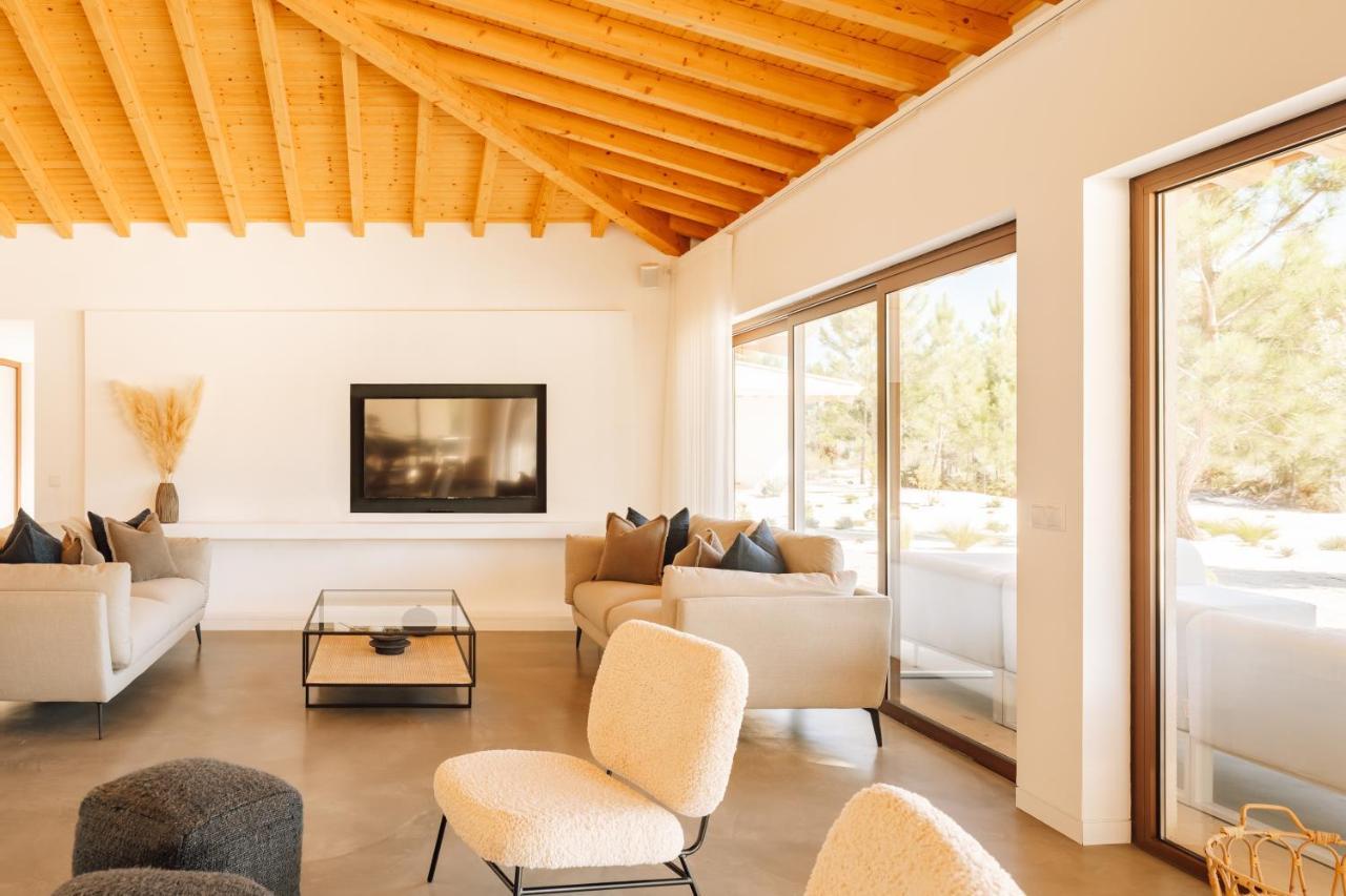 Four-Bedroom Villa with Private Pool,1088394811:JPEG