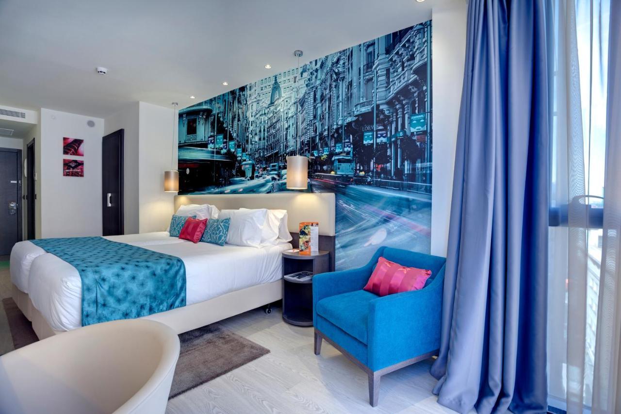 Premium Twin Room,1542383095:JPEG