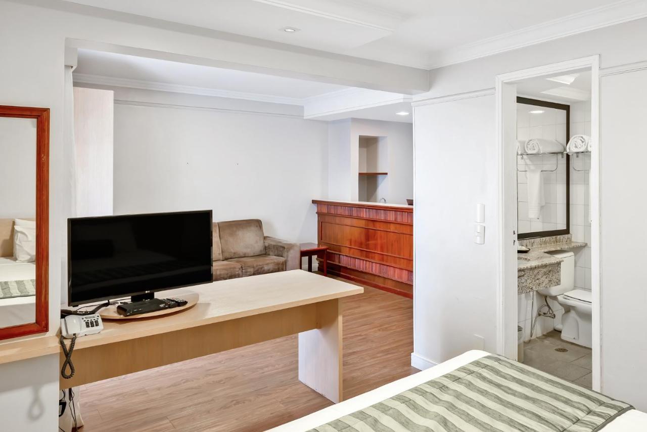Quarto Deluxe com Cama Queen-size