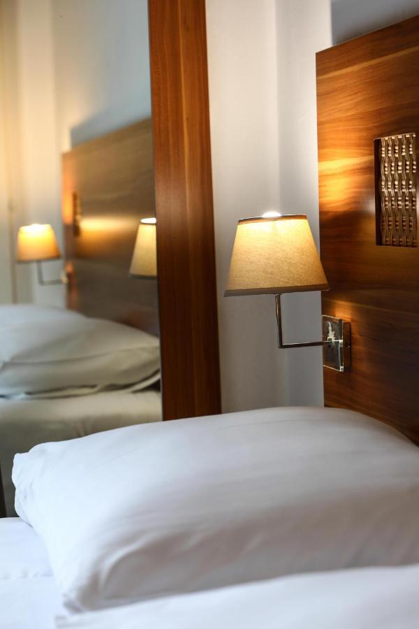 Dreibettzimmer