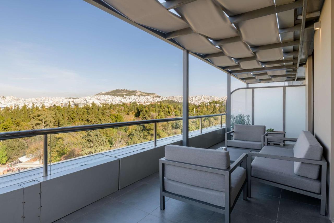 Suite Presidencial con vistas al parque y balcón