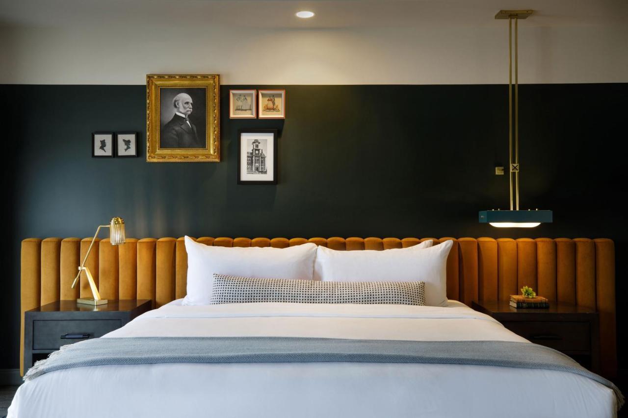 Deluxe King Room with Sofa Bed