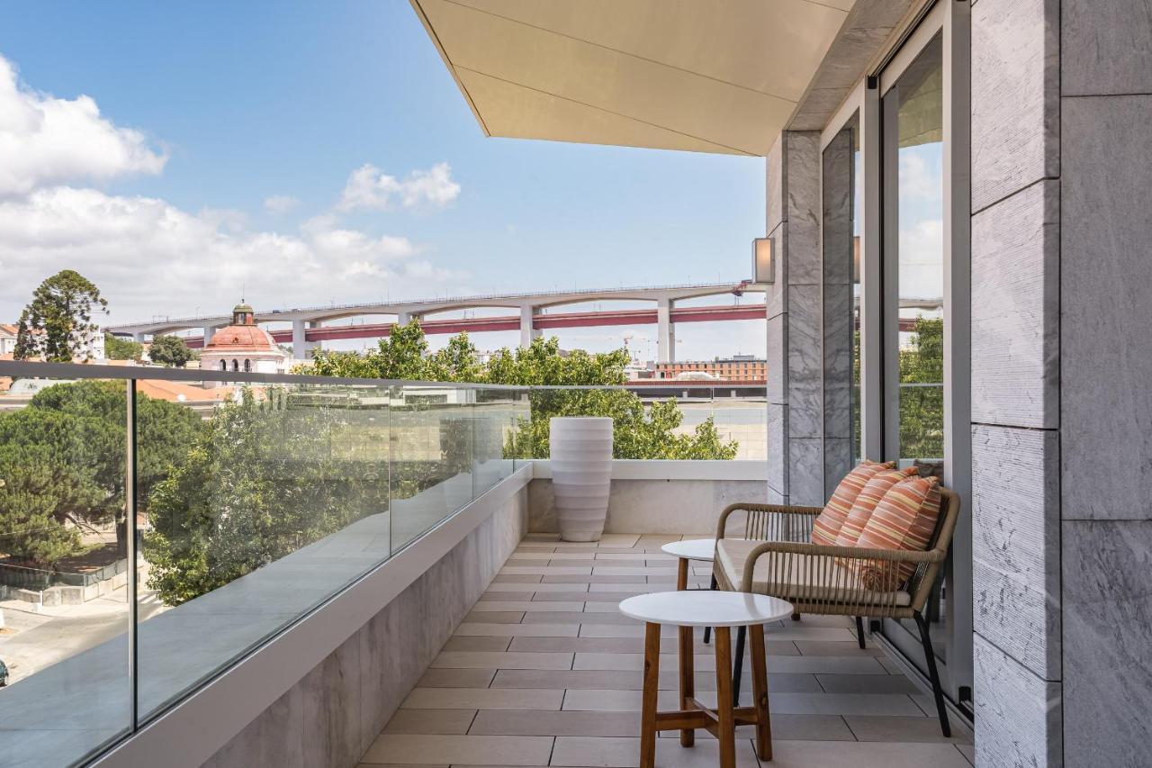 Suite Queen Deluxe com Vista Rio