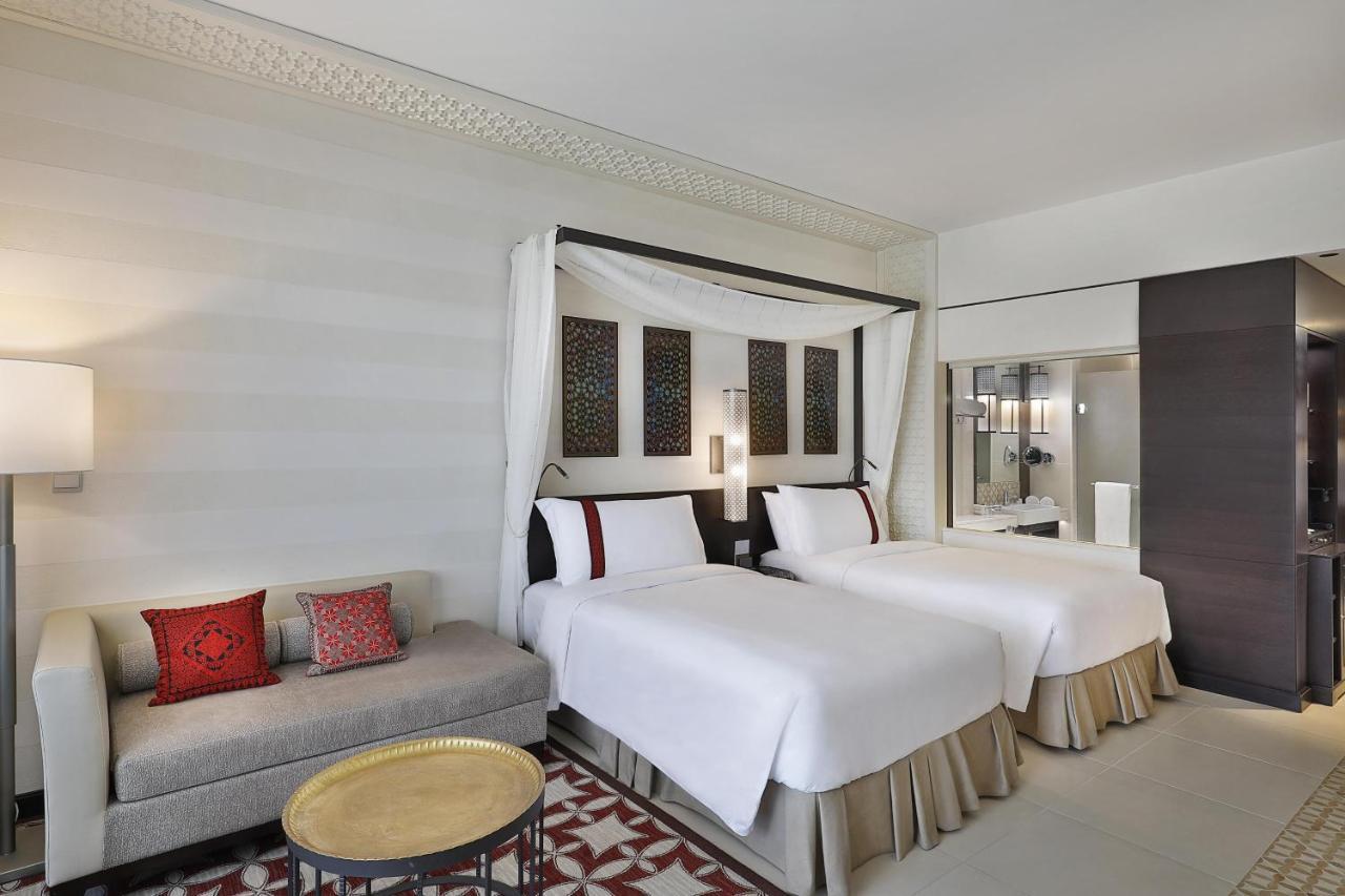 Classic Zweibettzimmer mit eigenem Balkon