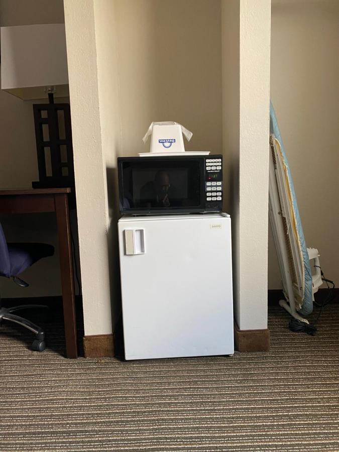 King Room - Disability Access/Non-Smoking