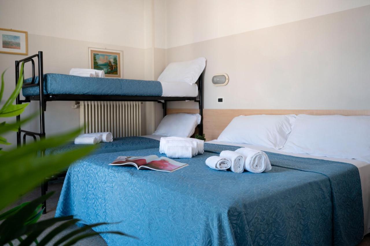 Vierbettzimmer mit Meerblick