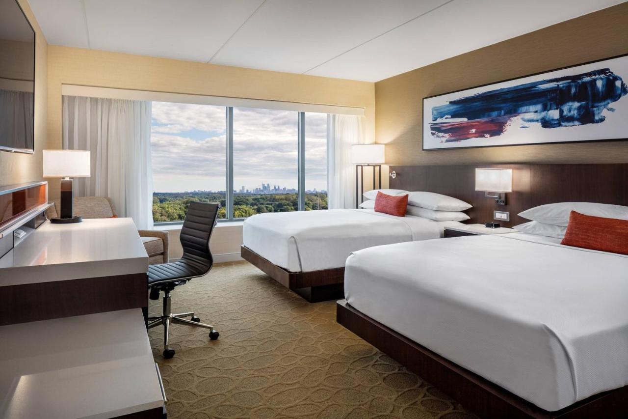 Queen Room,1379263754:JPEG
