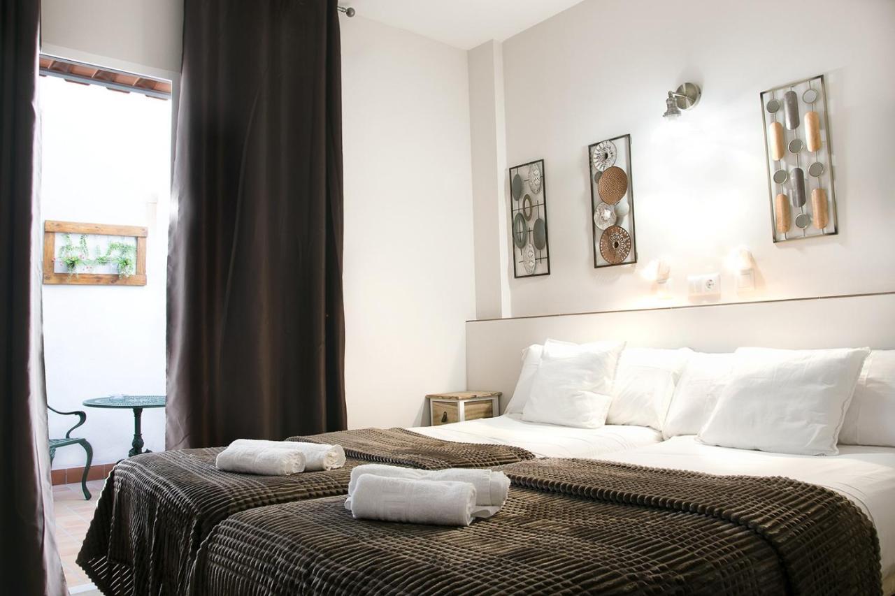 Twin Room Terrace,1377519449:JPEG
