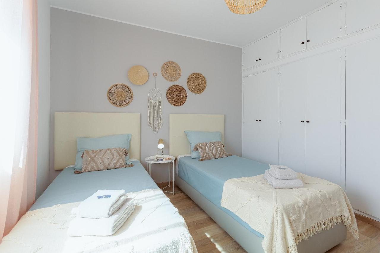 Quarto Twin com Casa de Banho Partilhada